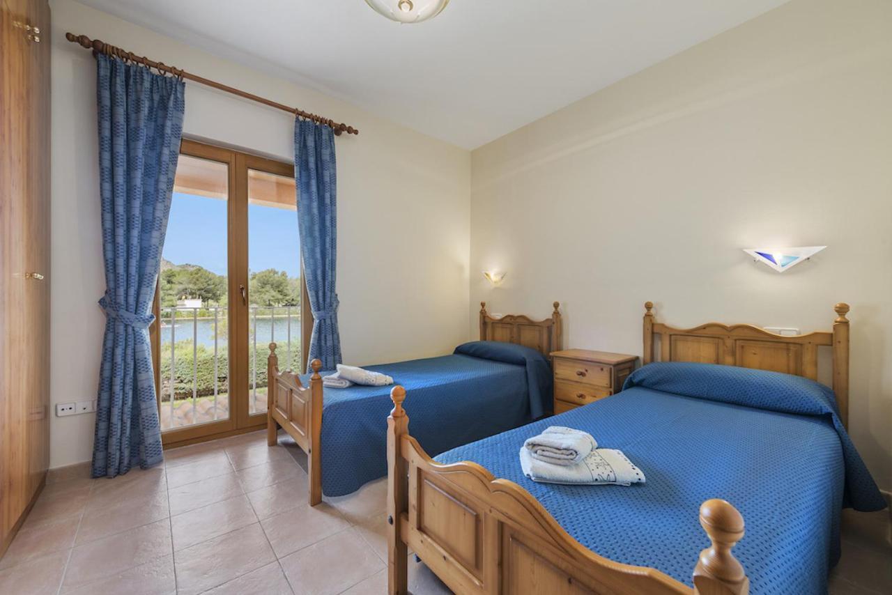 Villa Lago Villa *